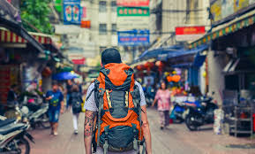 viajar barato usando transporte en destino
