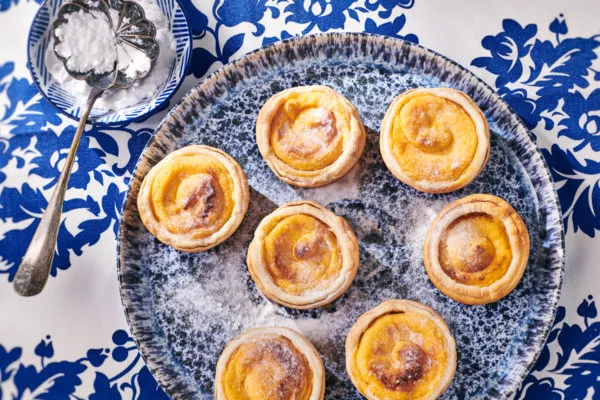 pastel de nata típico de Portugal en Lisboa